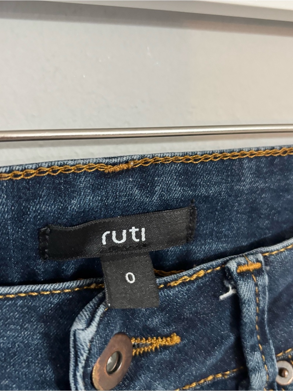 RUTI Denim Skinny Jeans Dark Wash - Picture 3 of 6